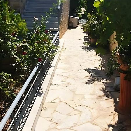 דירות אתונה Σύγχρονο Vintage Στο Μαρούσι מראה חיצוני תמונה
